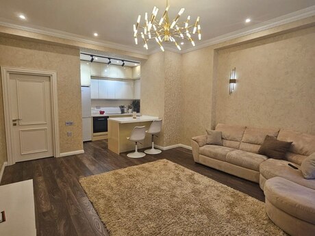 3 otaqlı mənzil, 98 m², Ağ şəhər: 480 000 ₼ 2