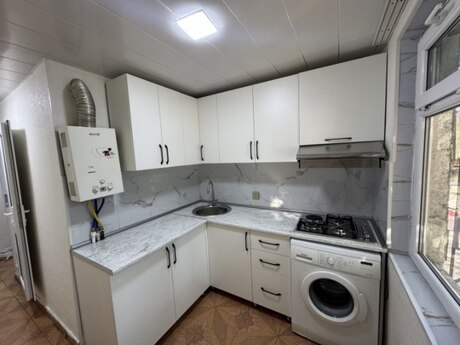 Elan №6189747 - Bakı, Neftçilər m., 2 otaqlı, 52 m², 1/5 mərtəbə