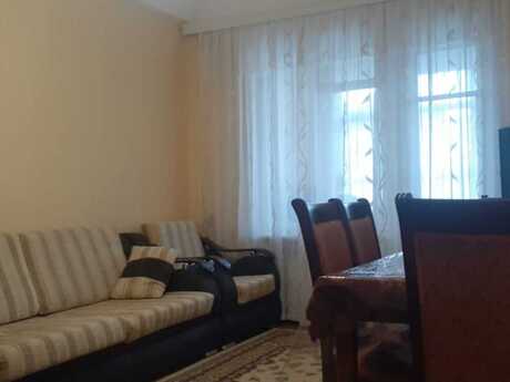 Elan №6189771 - Bakı, Elmlər Akademiyası m., 2 otaqlı, 65 m², 4/5 mərtəbə