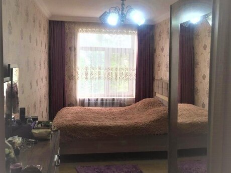 Elan №6189874 - Bakı, Gənclik m., 2 otaqlı, 50 m², 4/5 mərtəbə
