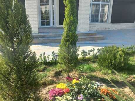 4 otaqlı həyət evi/bağ evi - Mərdəkan q. - 180 m²