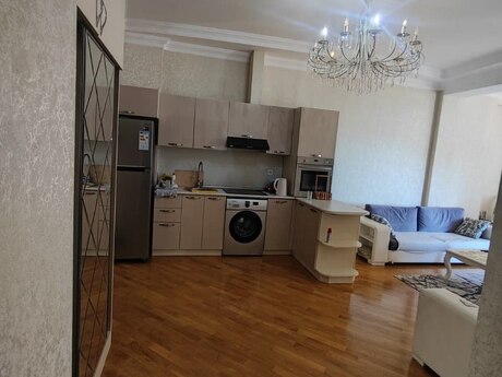 Объявление №6189945 - Баку, м. 28 мая, 2-комн., 70 м², 8/20 этаж