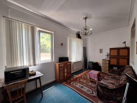 Elan №6190114 - Bakı, Nərimanov r., 4 otaqlı, 120 m², 3/5 mərtəbə