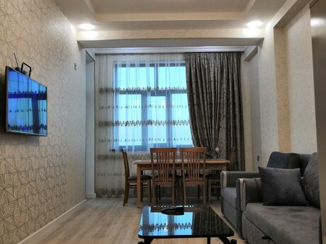 Elan №6190252 - Bakı, Badamdar q., 2 otaqlı, 60 m², 10/17 mərtəbə