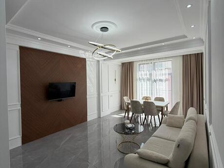 Elan №6190263 - Bakı, 28 May m., 2 otaqlı, 80 m², 10/17 mərtəbə
