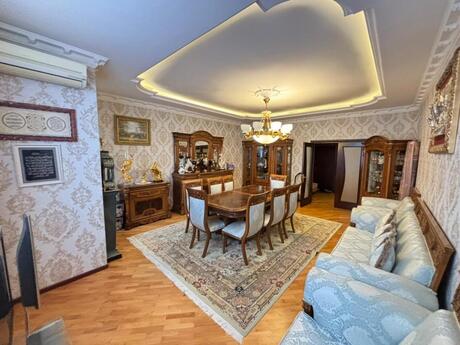 Объявление №6190311 - Баку, м. 8 ноября, 3-комн., 150 м², 14/18 этаж