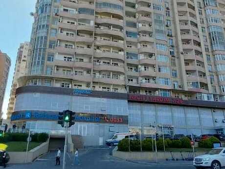 3 otaq · 150 m² · 5/18 mərtəbə, Elmlər Akademiyası