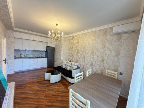 Аренда: 2-комнатная квартира, 80 м², Qarayev City: 800 ₼/мес 2