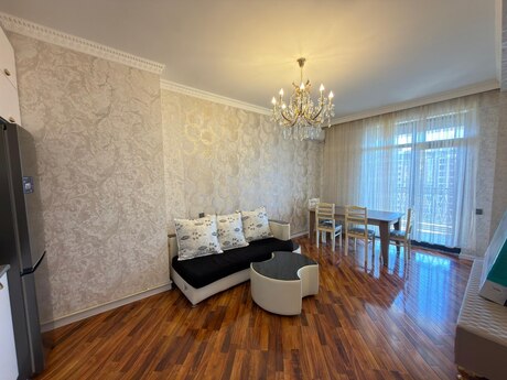 Аренда: 2-комнатная квартира, 80 м², Qarayev City: 800 ₼/мес 5