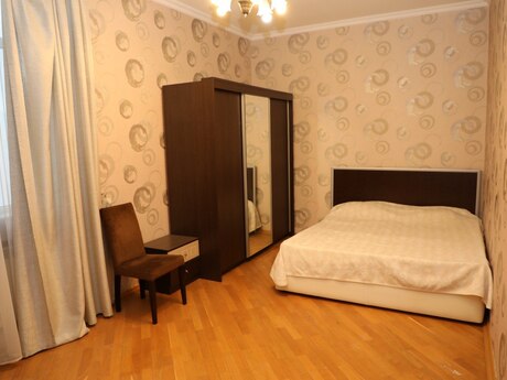 Объявление №6190493 - Баку, м. Низами, 3-комн., 120 м², 15/19 этаж