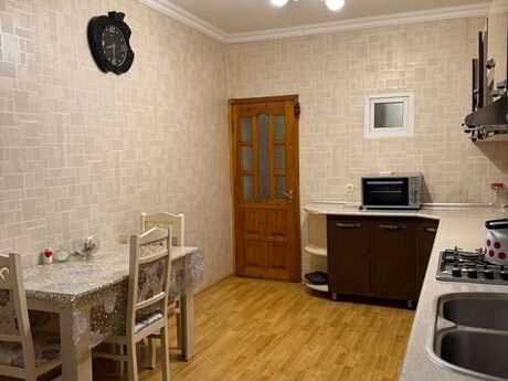 Elan №6190616 - Bakı, Yasamal r., 2 otaqlı, 70 m², 6/9 mərtəbə