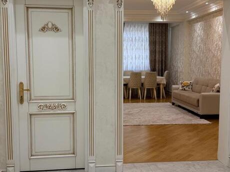 2-room apartment, 70 m², Azadlıq Prospekti: 235 000 ₼ 3
