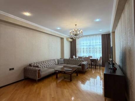 3-комнатная квартира, 101 м², Həzi Aslanov: 233 000 ₼ 2