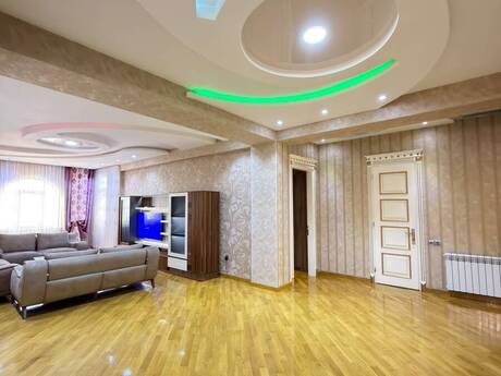 Elan №6190717 - Bakı, Xalqlar Dostluğu m., 3 otaqlı, 140 m², 10/10 mərtəbə