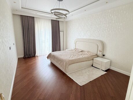 3 otaqlı yeni tikili - Ağ şəhər q. - 130 m²