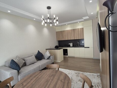 3 otaqlı yeni tikili - Bakmil m. - 100 m²