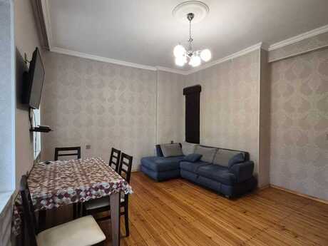3 otaqlı mənzil, 70 m², Nəsimi: 220 000 ₼ 2