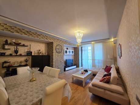 3 otaqlı yeni tikili - 8 Noyabr m. - 145 m²