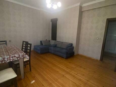 3 otaqlı köhnə tikili - Nəsimi r. - 80 m²