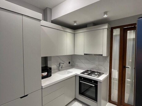 Kirayə 2 otaqlı mənzil, 60 m², İnşaatçılar: 1 050 ₼/ay 5