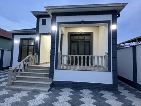 5 otaqlı həyət evi, 150 m², Zabrat: 160 000 ₼ 3