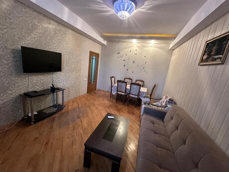 Elan №6191105 - Bakı, Neftçilər m., 2 otaqlı, 65 m², 10/17 mərtəbə