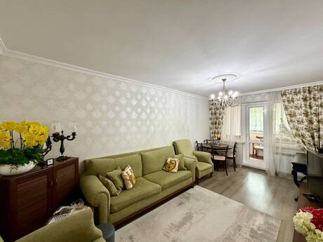 Elan №6191181 - Bakı, Xalqlar Dostluğu m., 3 otaqlı, 70 m², 1/5 mərtəbə