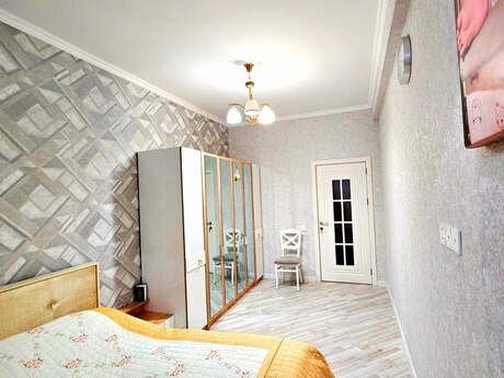 2-room apartment, 85 m², Qara Qarayev: 263 000 ₼ 5