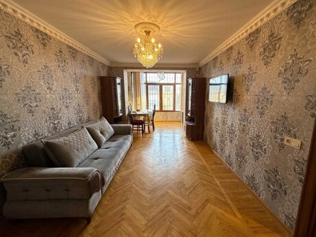 3 otaqlı mənzil, 76 m², Nizami: 225 000 ₼ 3