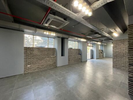 Obyekt - 28 May m. - 465 m²