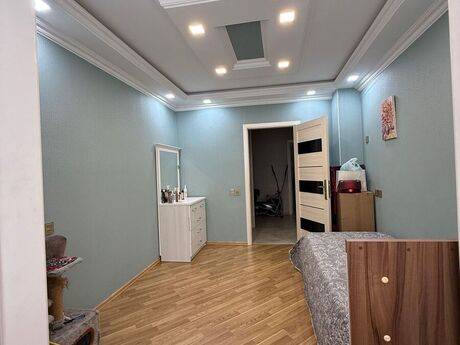 Продаётся 3-комнатная квартира в старом фонде, Azadlıq Prospekti, 80 м², 250 000 AZN, фото 3 / 12