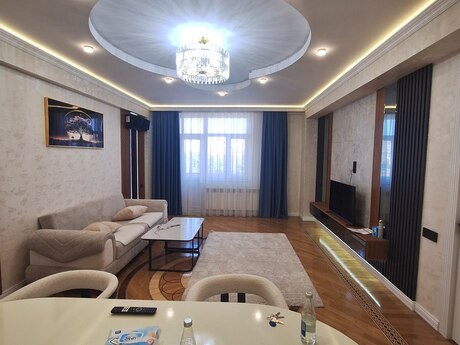 2 otaqlı yeni tikili - Xalqlar Dostluğu m. - 88 m²