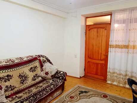 2 otaqlı həyət evi/bağ evi - Ulduz m. - 60 m²