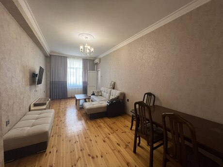Объявление №6191621 - Баку, м. Ази Асланов, 2-комн., 60 м², 13/18 этаж