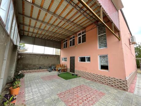 4 otaqlı həyət evi, 220 m², Novxanı: 150 000 ₼ 2