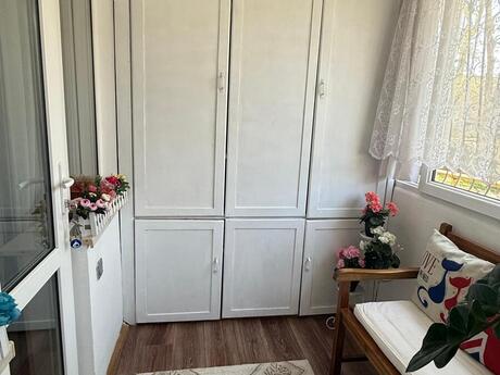 Elan №6191683 - Bakı, Xalqlar Dostluğu m., 3 otaqlı, 80 m², 1/5 mərtəbə