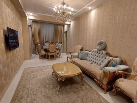 Elan №6191864 - Bakı, Gənclik m., 3 otaqlı, 117 m², 12/17 mərtəbə