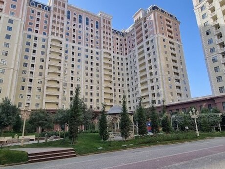 Elan №6191928 - Bakı, Elmlər Akademiyası m., 3 otaqlı, 136 m², 17/17 mərtəbə
