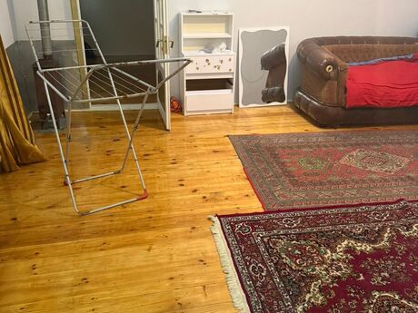 2 otaqlı həyət evi/bağ evi - Əhmədli q. - 64 m²