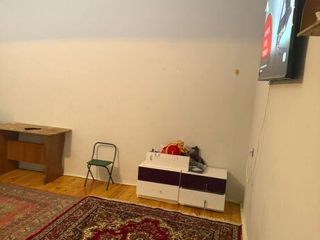 2 otaqlı həyət evi/bağ evi - Əhmədli q. - 64 m²