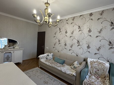 4 otaqlı mənzil, 100 m², Suraxanı: 183 000 ₼ 2