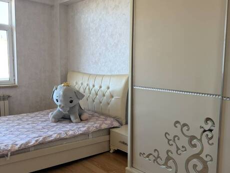 Elan №6192280 - Bakı, Qara Qarayev m., 2 otaqlı, 75 m², 9/14 mərtəbə
