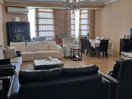 Elan №6192459 - Bakı, Gənclik m., 4 otaqlı, 156 m², 12/14 mərtəbə
