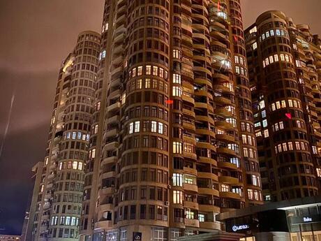 Elan №6192463 - Bakı, Şah İsmayıl Xətai m., 3 otaqlı, 156 m², 13/24 mərtəbə