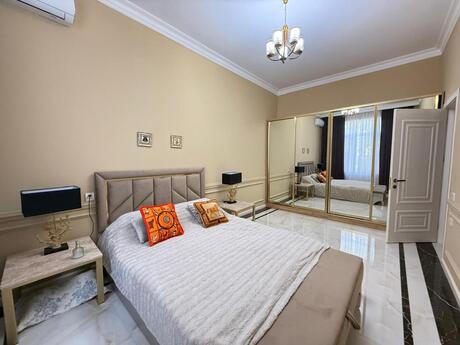 3 otaqlı həyət evi, 110 m², Şüvəlan: 500 000 ₼ 3