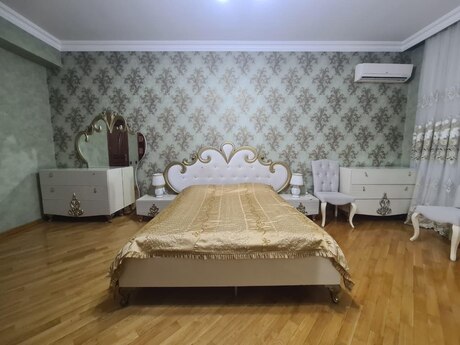3 otaqlı yeni tikili - İnşaatçılar m. - 150 m²