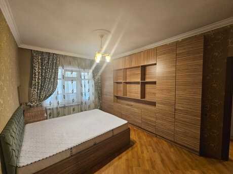 3 otaqlı köhnə tikili - Əhmədli m. - 80 m²