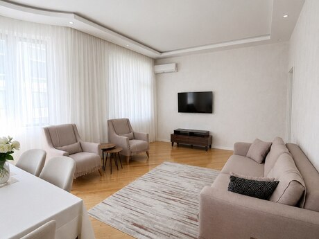 Elan №6192818 - Bakı, Həzi Aslanov m., 3 otaqlı, 135 m², 7/16 mərtəbə
