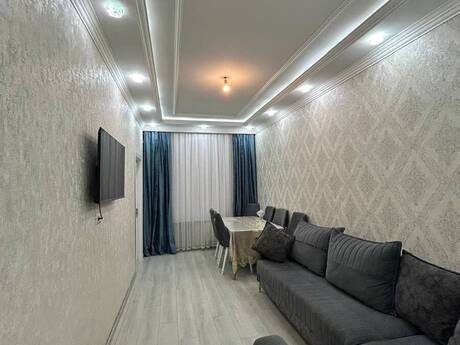 Elan №6192862 - Bakı, Saray q., 3 otaqlı, 70 m², 4/14 mərtəbə