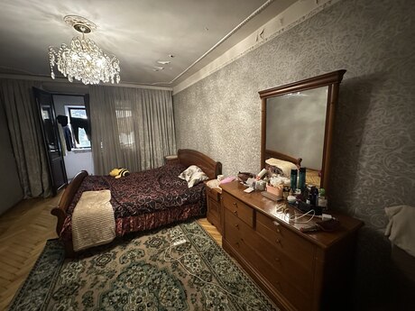 Elan №6184993 - Bakı, İnşaatçılar m., 3 otaqlı, 75 m², 3/5 mərtəbə